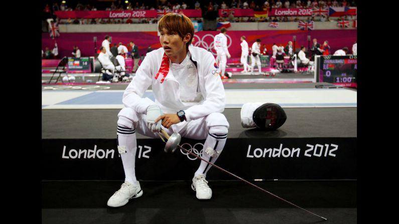 South Korea's Woojin Hwang looks on in the fencing event during the men's modern pentathlon.