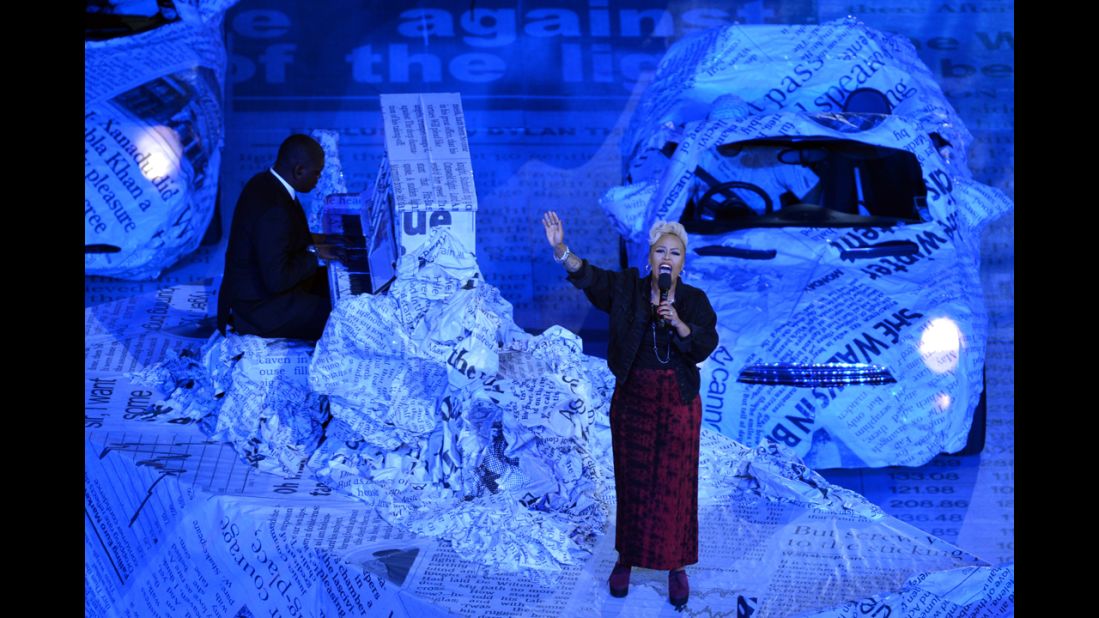 Scottish singer-songwriter Emeli Sande performs "Read All About It" during the closing ceremony at Olympic stadium.