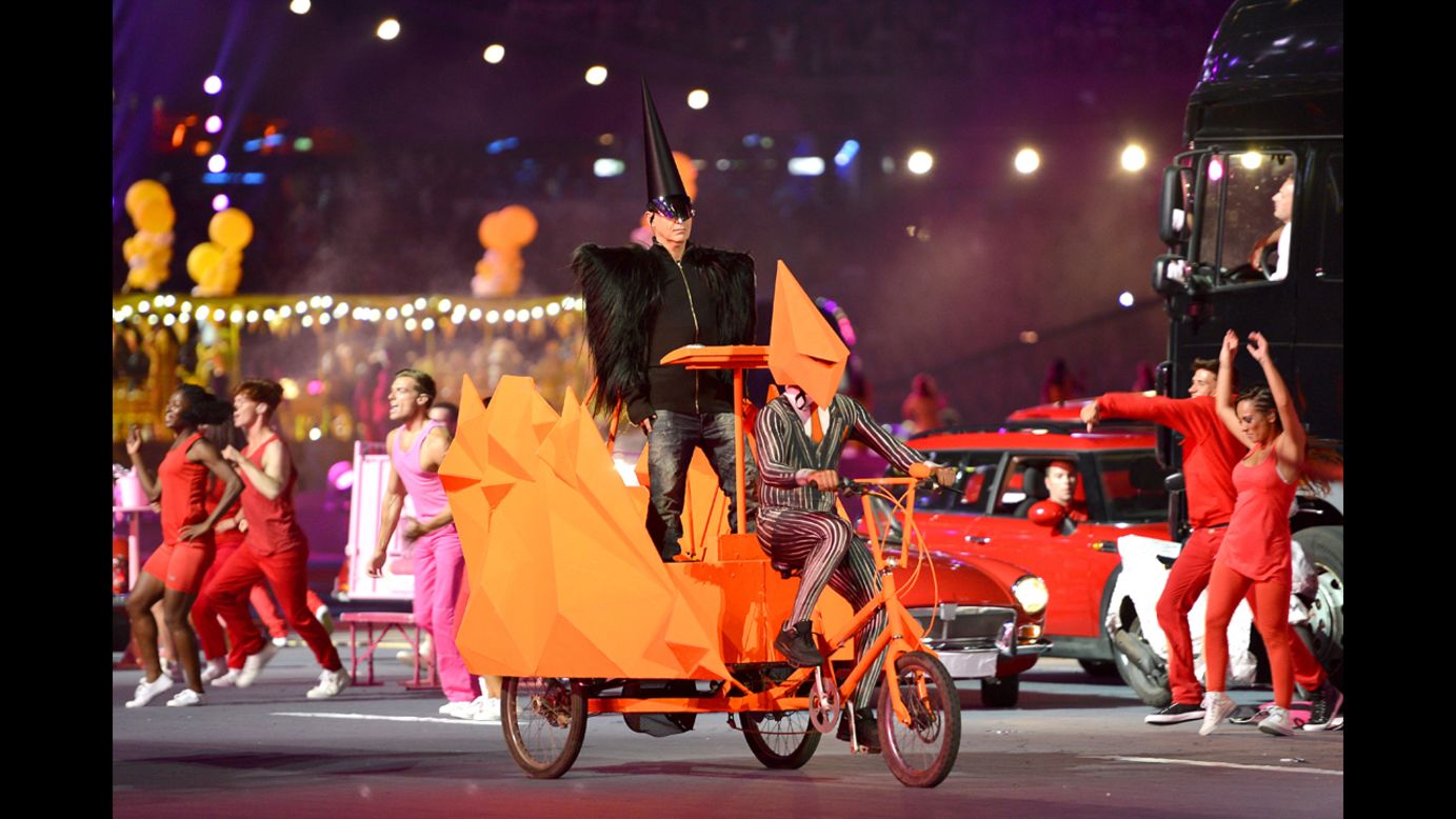The Pet Shop Boys perform their evocative song about London, "West End Girls." The duo originally released the song in 1985.