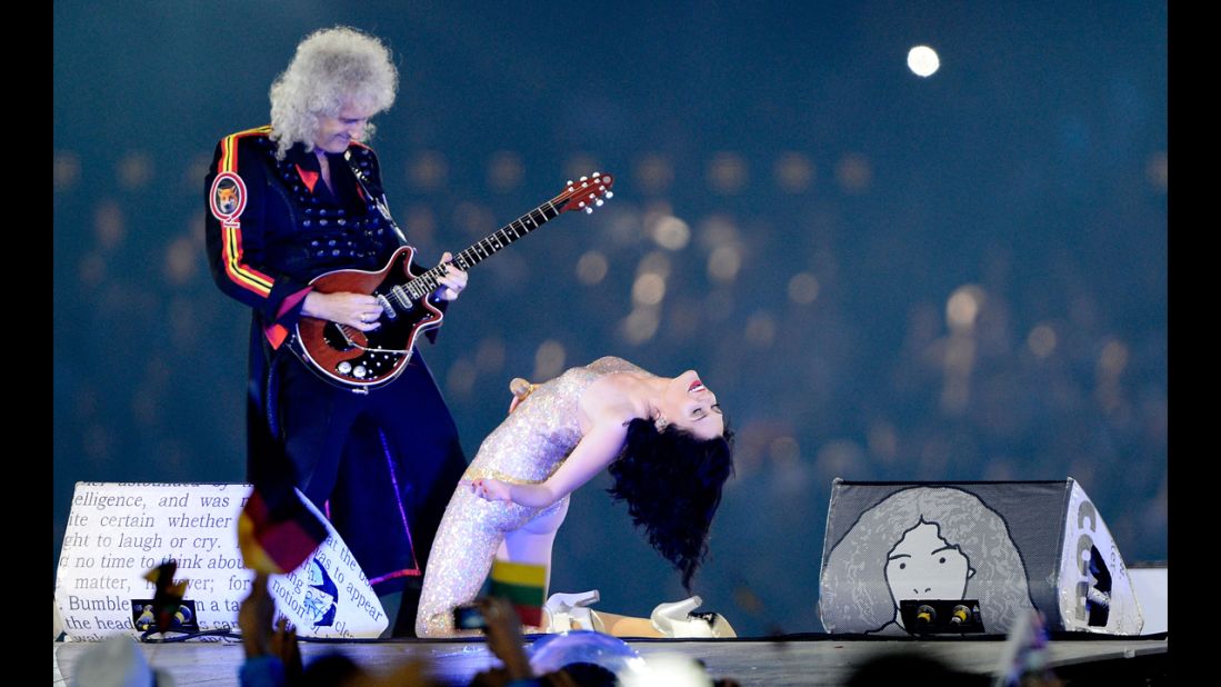 Brian May of Queen performs alongside Jessie J.