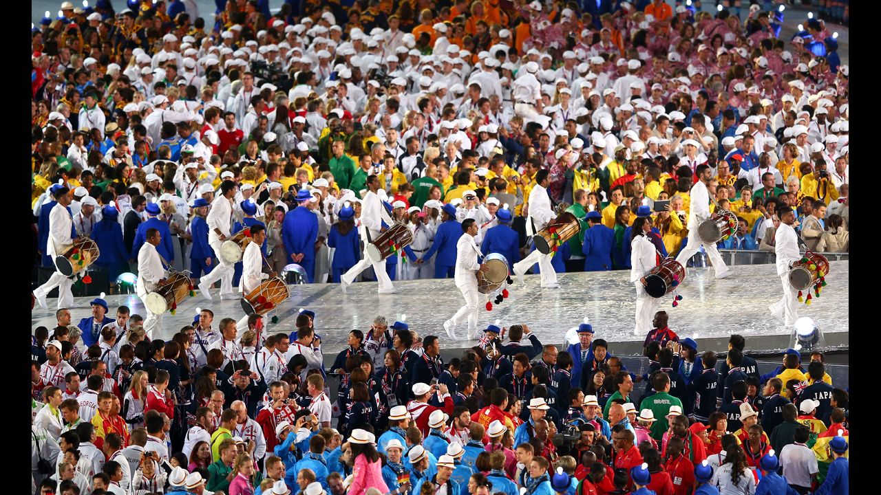 The road to Rio is celebrated during the closing ceremony.