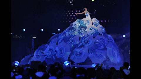 Singer Marisa Monte performs as Rio de Janeiro, the next host city, makes its presentation.