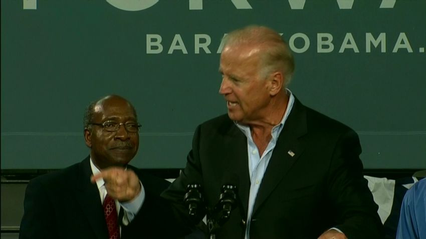 bts biden virginia chains_00003529