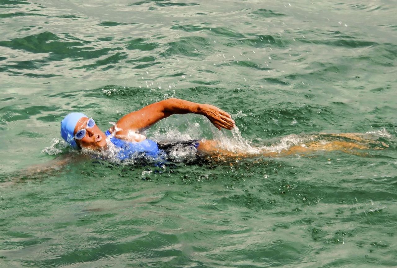 Diana Nyad swims off Havana on Saturday, as she begins a more than 100-mile trip across the Florida Straits to the Florida Keys. 