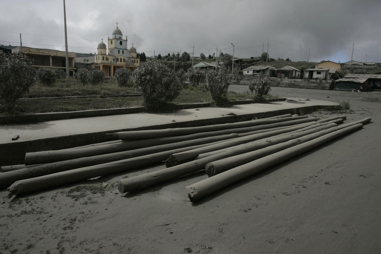 Ash blankets the ground in Banos on Sunday, August 19.