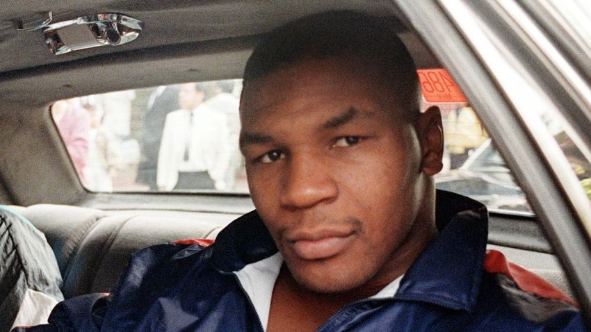 In the 1980s, King became inextricably linked to heavyweight champion, Mike Tyson, seen here during the 1988 World Boxing Council convention in Mexico City.  Tyson later sued King for fraud; the case was settled in court for $14 million.