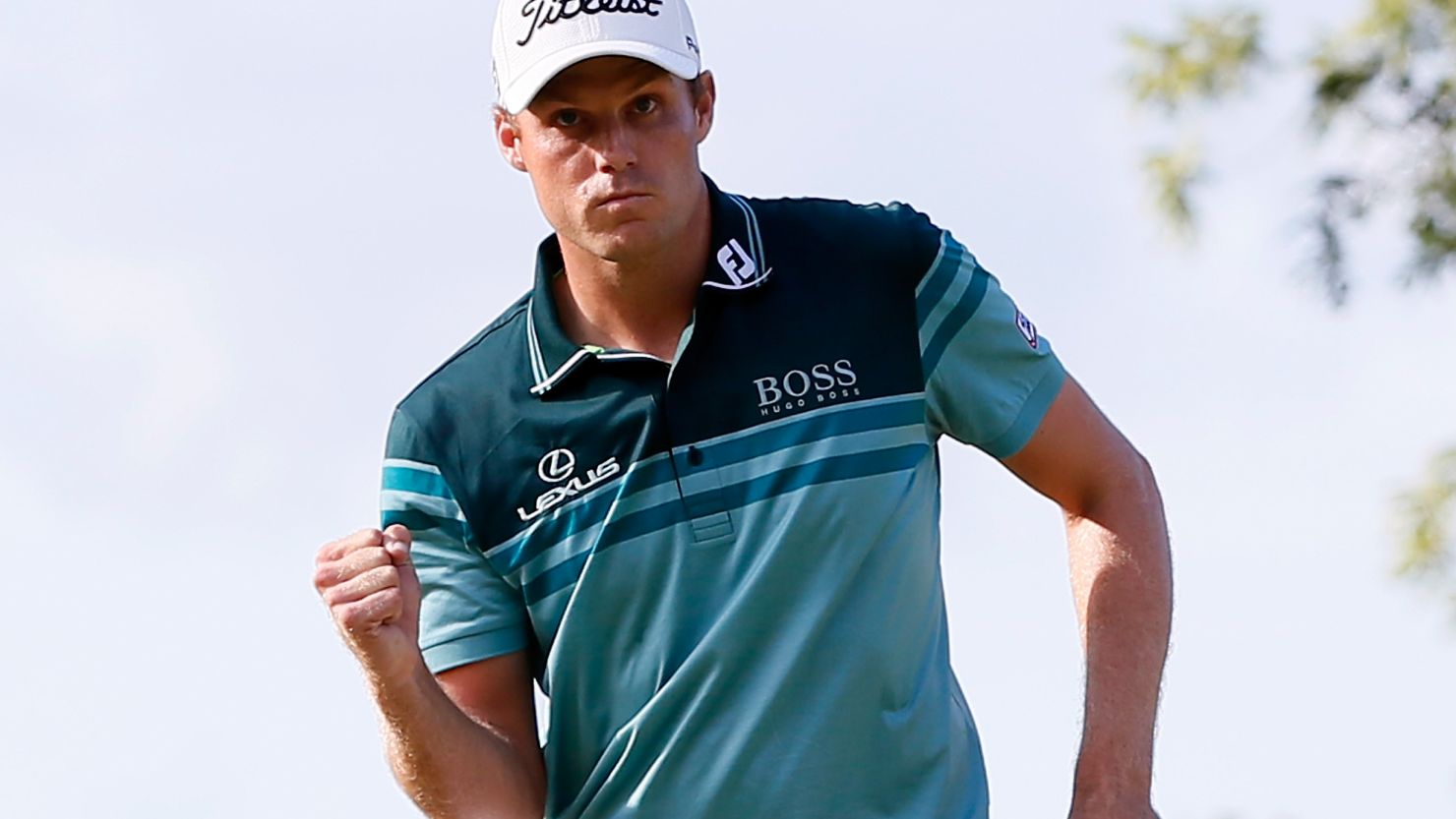A pumped up Nick Watney secured a three shot win in The Barclays tournament at Bethpage GC.