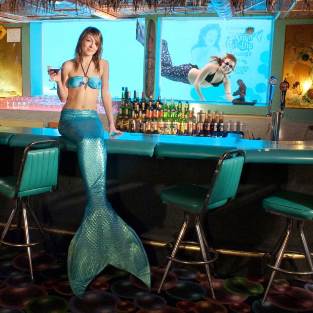 In 2003, GQ Magazine named the Sip 'n Dip Lounge as the top bar on earth worth flying for.
