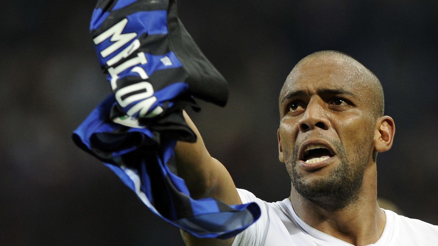 Brazil and Inter Milan right-back, Maicon will now wear the shirt of English Premier League champions Manchester City  