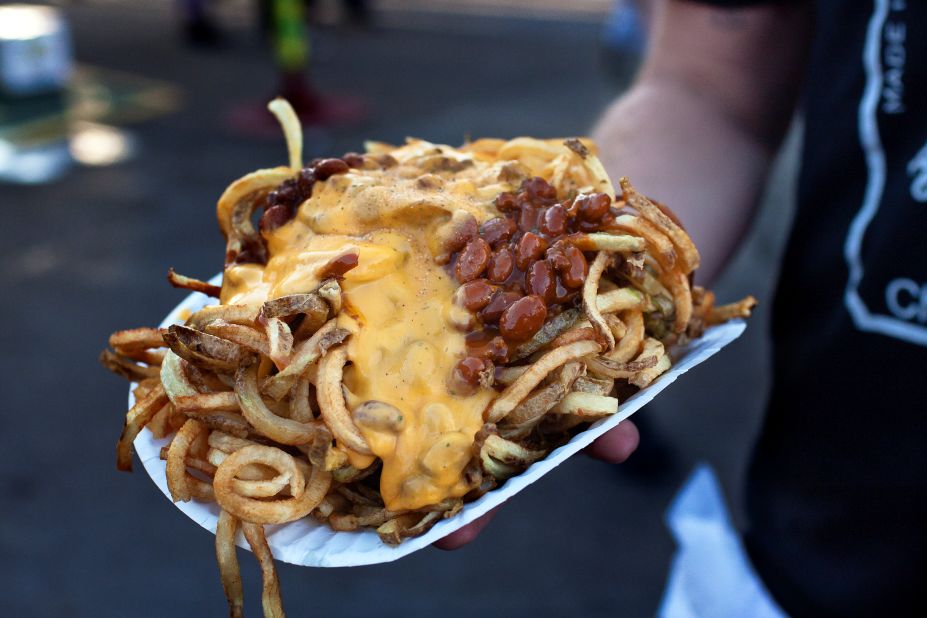 How Curly Fries Are Made - Best State Fair Foods