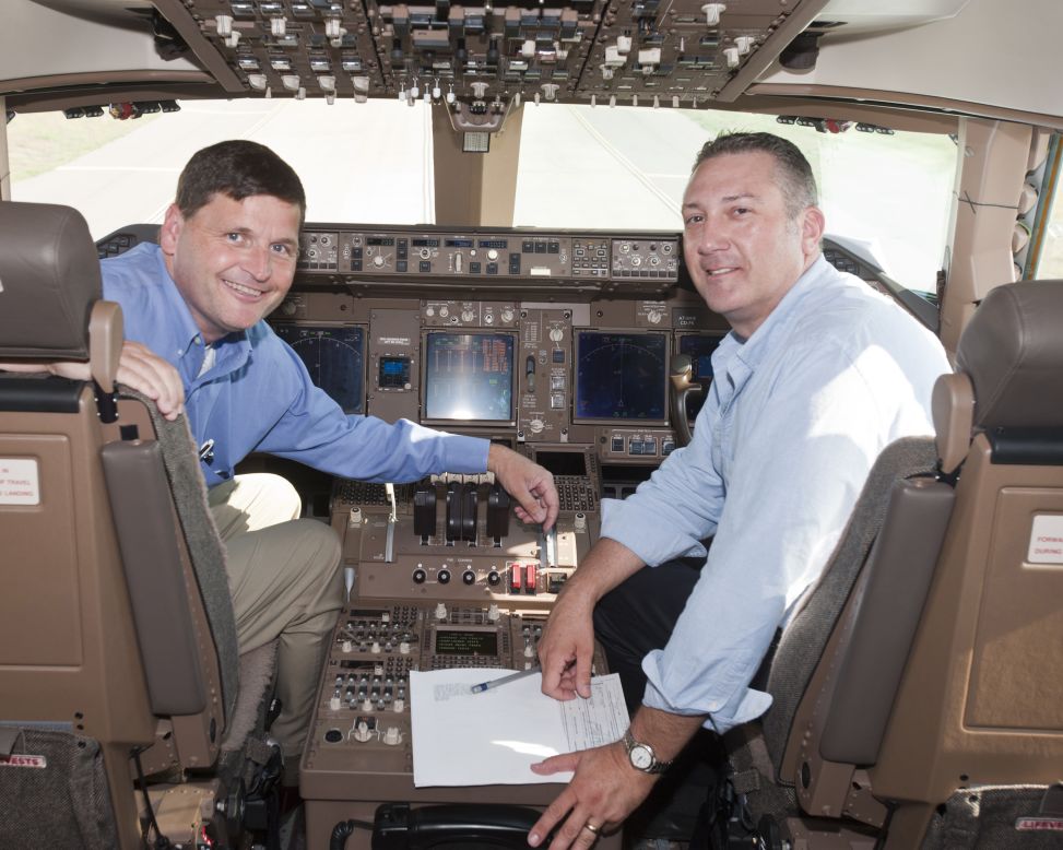 BBJ President, captain Steve Taylor and BBJ chief pilot, captain Rene Gonzalez in the cockpit. 