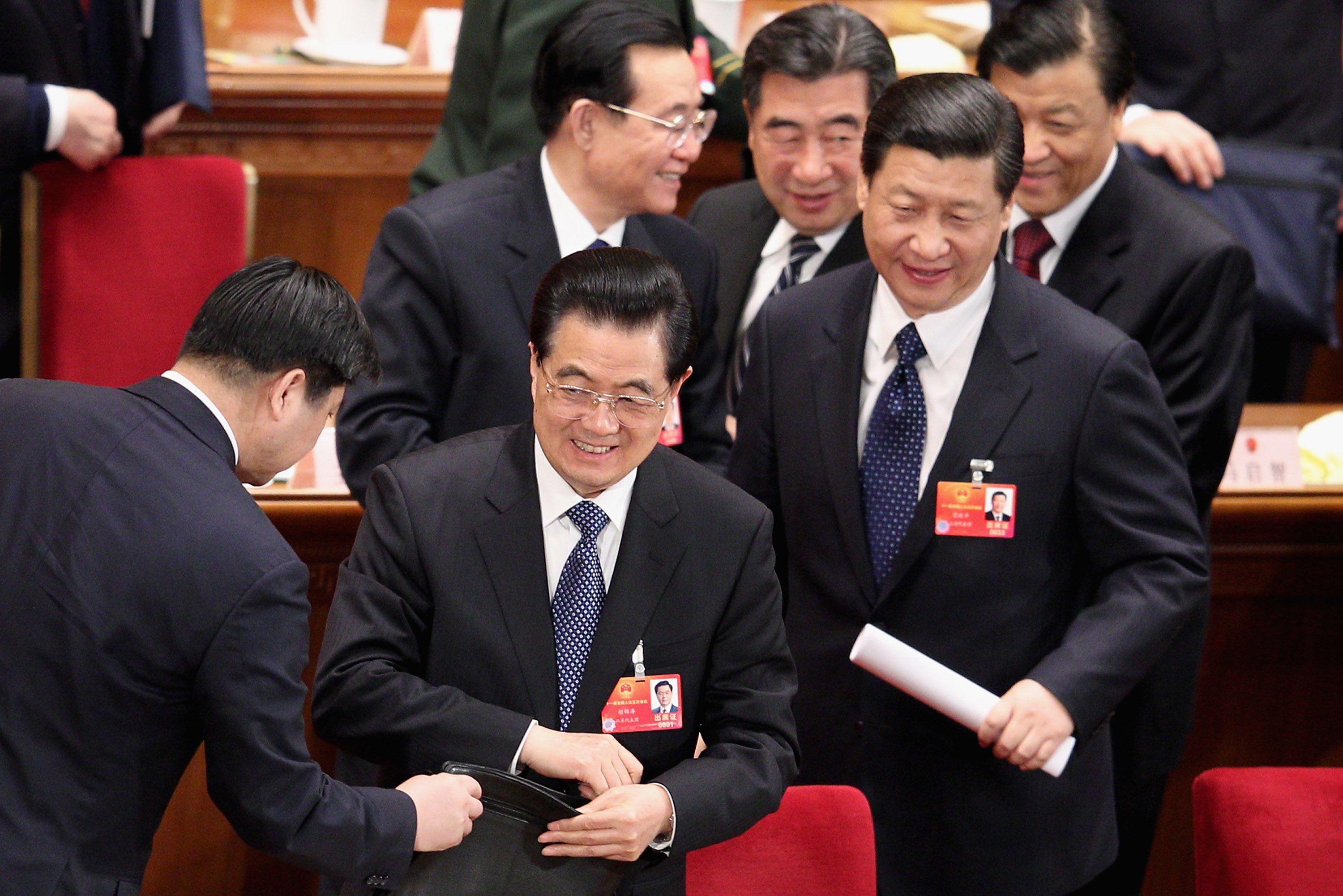 Rus porno tibbiy korikdan Voyaga etgan ayol uchun porno kunnilingus