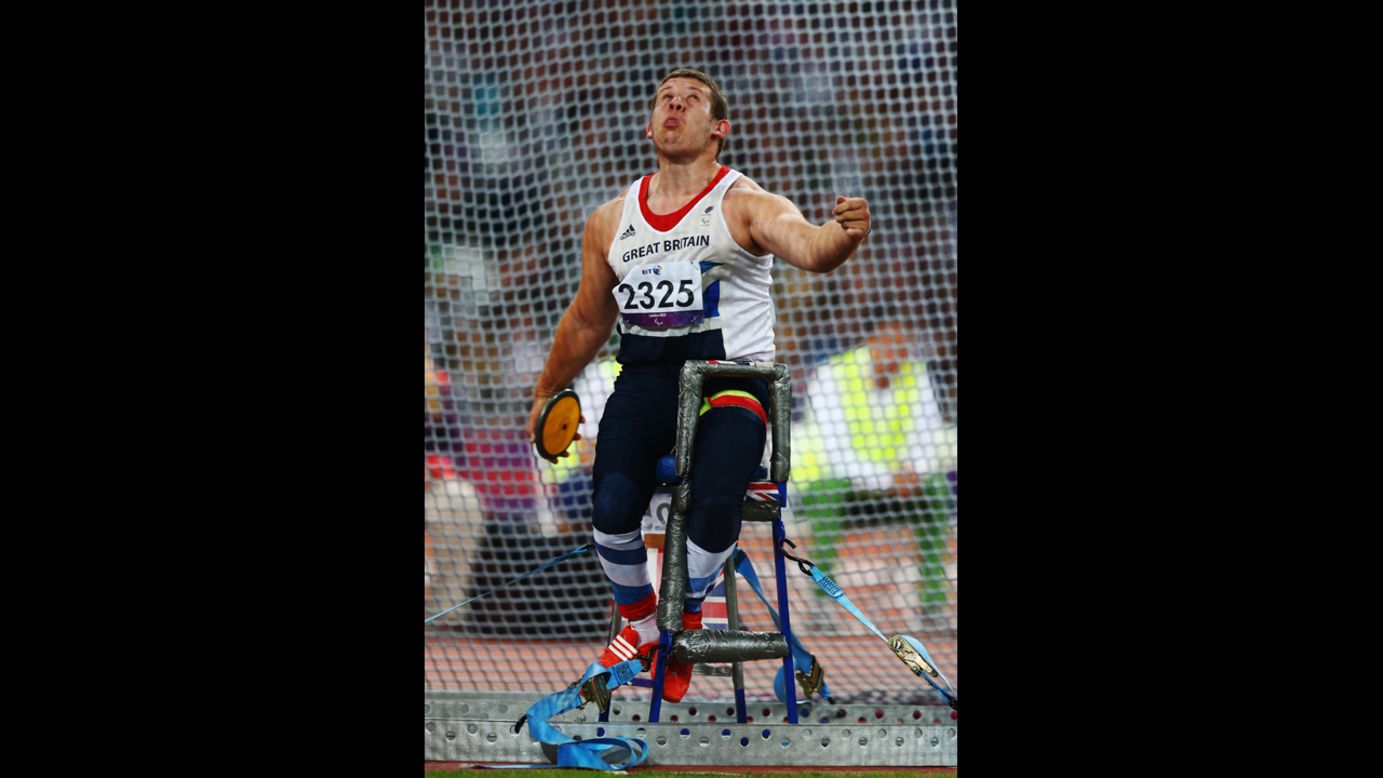 Kieran Tscherniawsky of Great Britain competes in the men's discus throw F32/33/34 final on Friday.