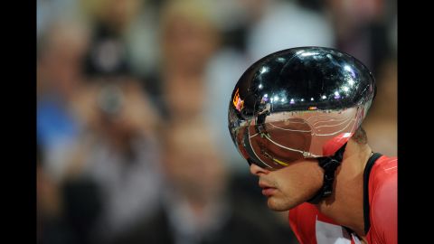 Switzerland's Marcel Hug competes in the men's 400m - T54 final on Friday.