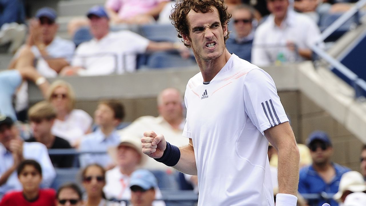  Andy Murray battled the No.6 seed, Tomas Berdych and the wind to secure victory in the semifinal at Flushing Meadows