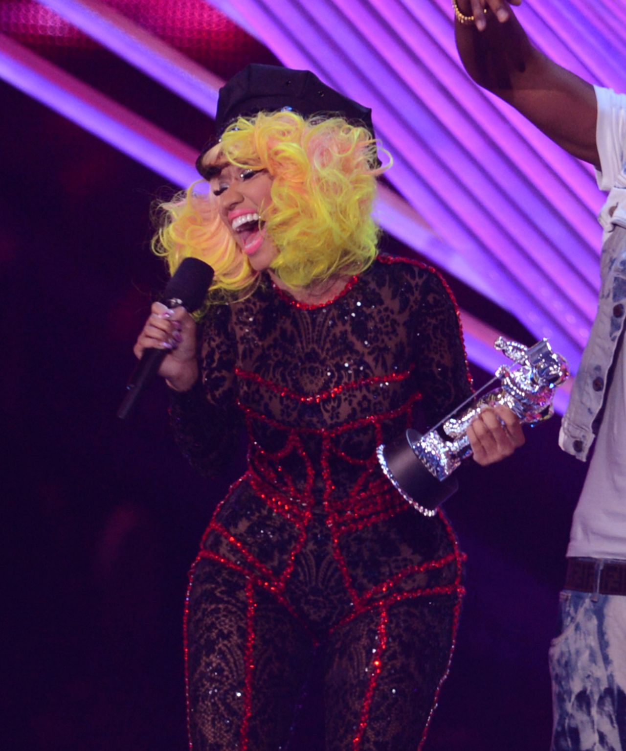 Tardy to the party: Performers who've been late to the stage | CNN