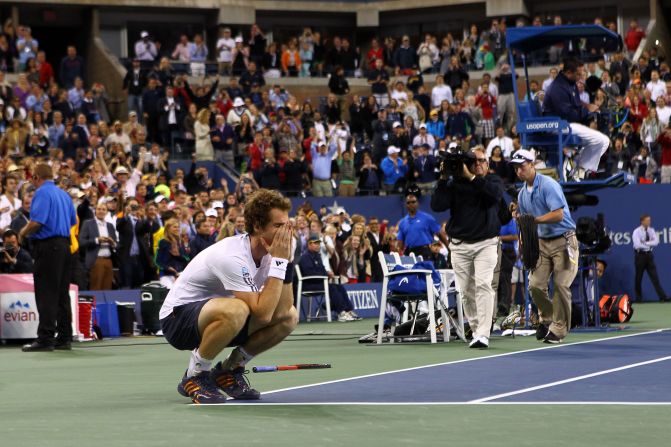 Andy Murray of Great Britain celebrates after defeating Novak Djokovic of Serbia in the men's singles final match on Monday.
