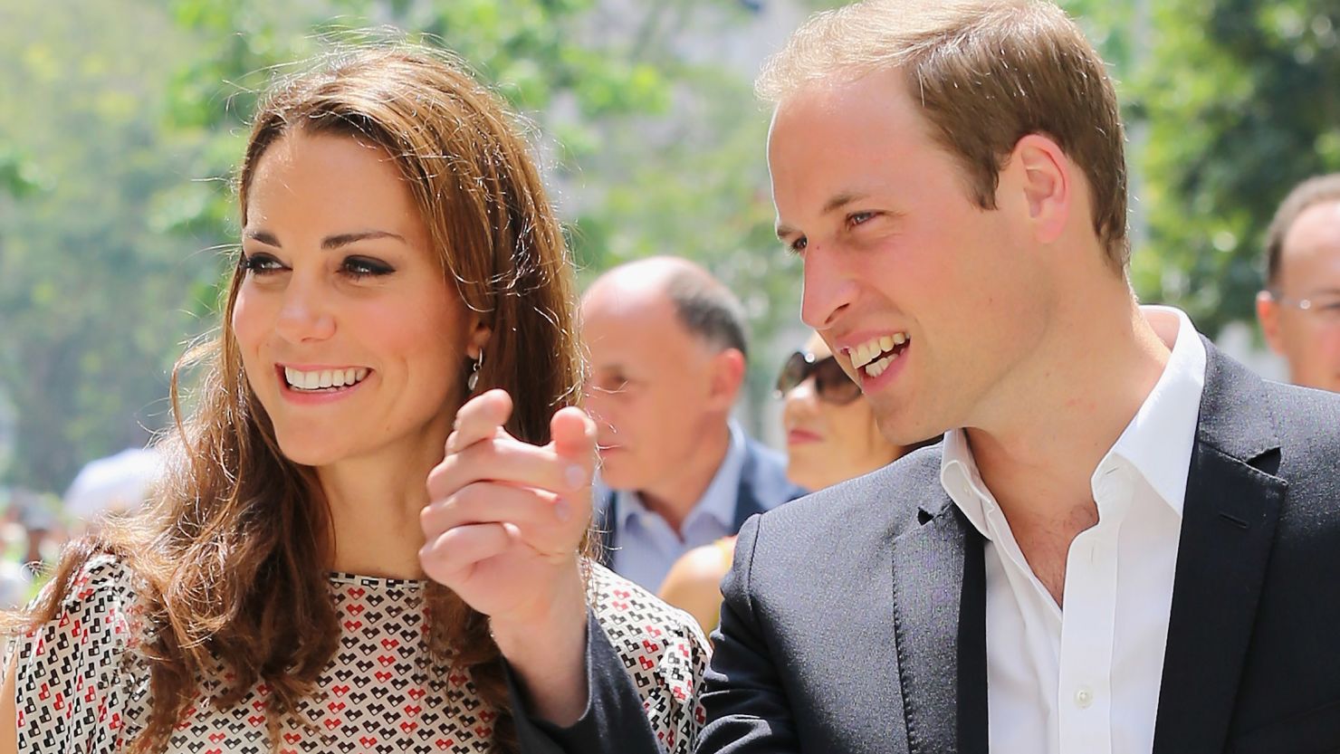  Catherine, Duchess of Cambridge and Prince William, Duke of Cambridge watch demonstrations as they attend a cultural event in Queenstown on Wednesday.