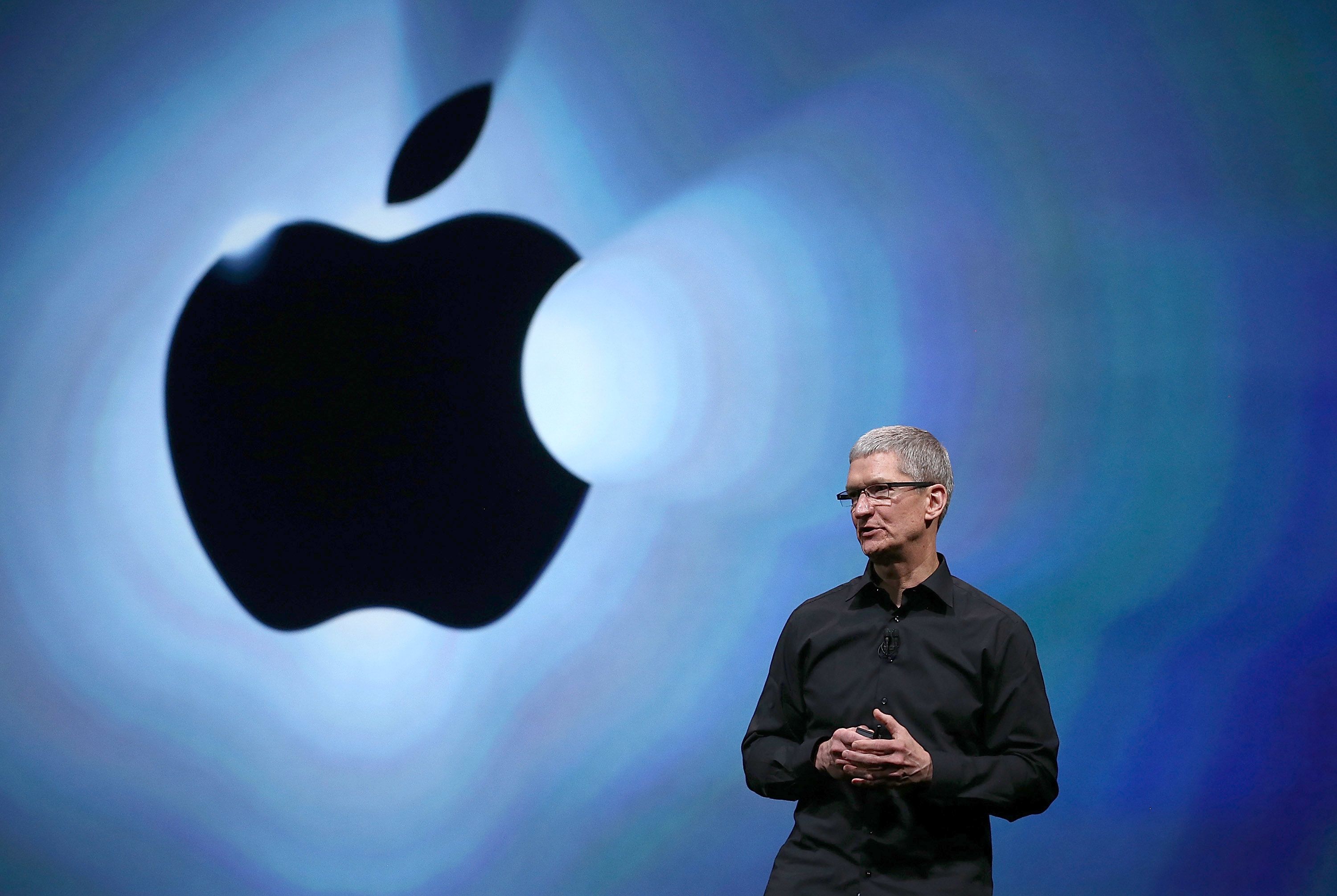 Apple đã thay đổi rất nhiều kể từ khi Tim Cook trở thành CEO của công ty. Hãy cùng xem hình ảnh liên quan để hiểu rõ hơn những thay đổi đó!