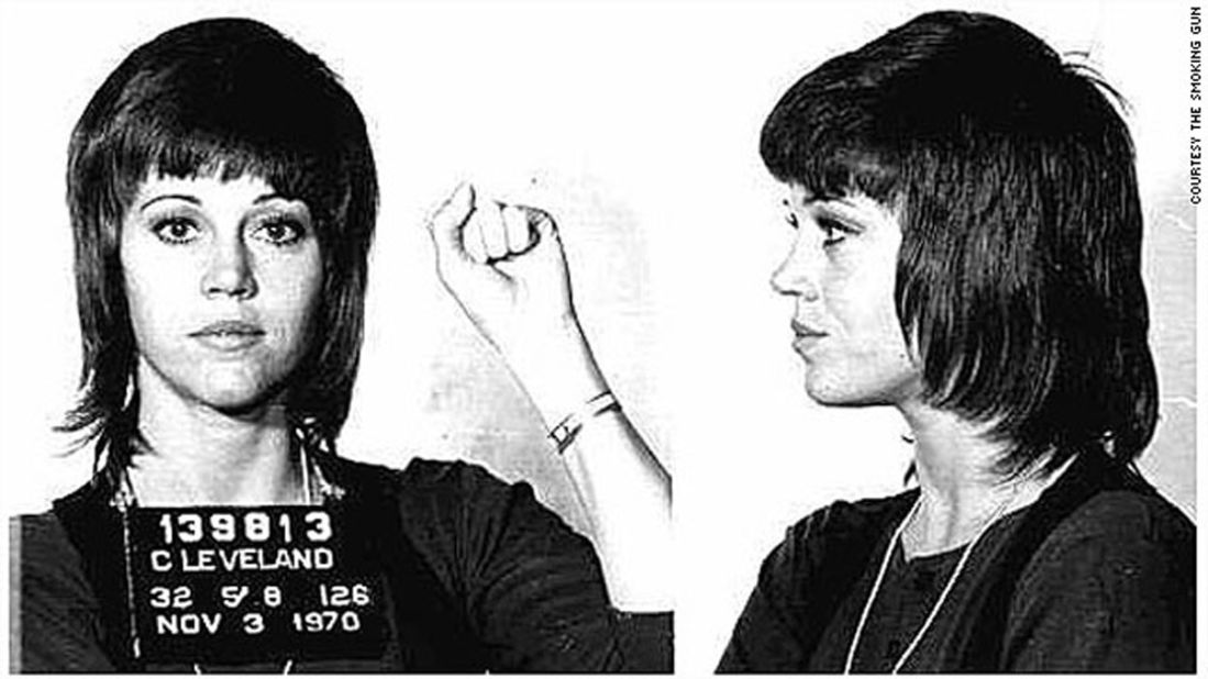 Jane Fonda was arrested in Cleveland, Ohio, in 1970 after a scuffle with police in the airport. U.S. Customs agents allegedly found a large quantity of pills in her possession.  