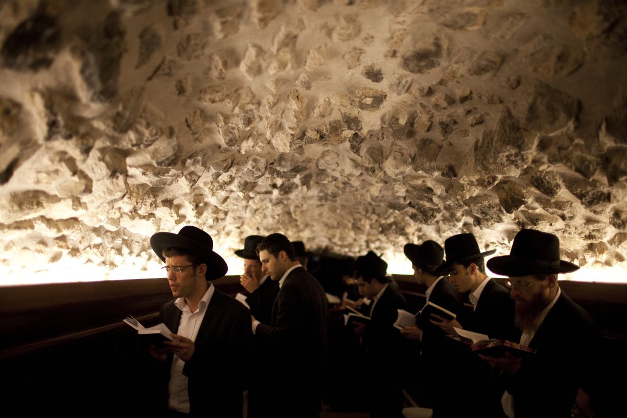 Photos Jews Celebrate Rosh Hashanah Cnn 