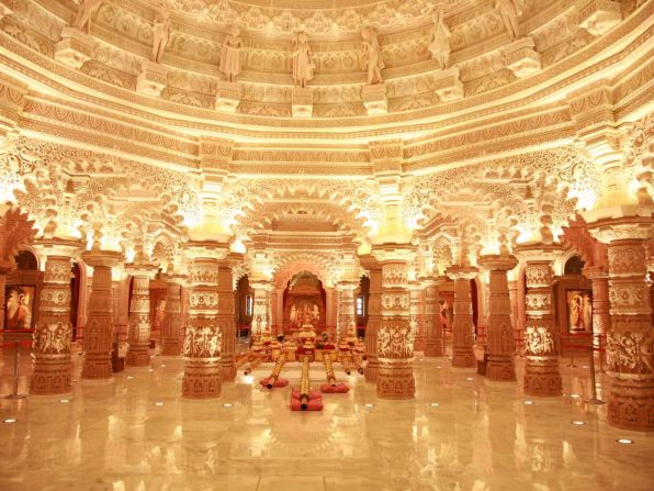 Some of London's sacred spaces were also on display. This <a target="_blank" target="_blank">beautifully carved Hindu temple</a> was opened in 2010 after 14 years of intricate construction. Made from imported Indian limestone, hand-carved in India and shipped to London for assembly by expert craftsmen, the construction is based on ancient Hindu scriptures.