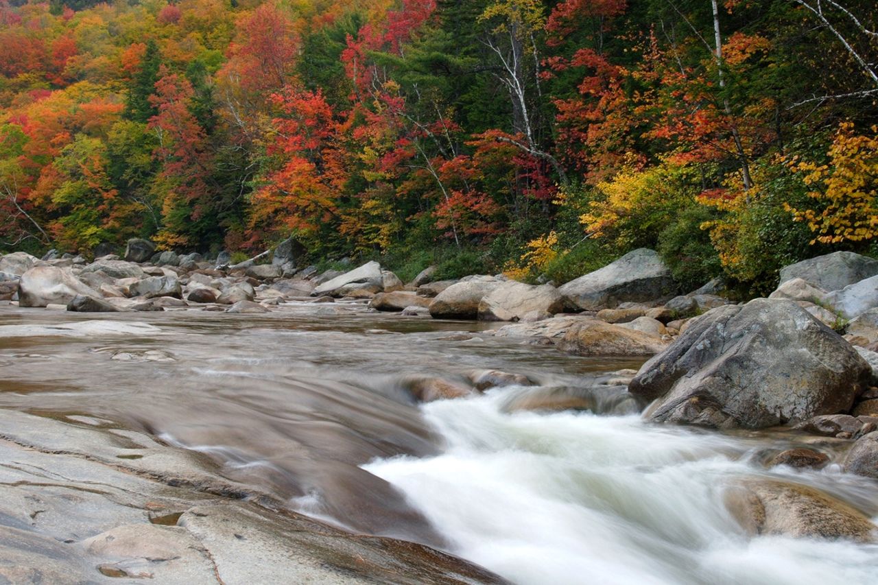 First-time leaf peepers take note: The <a href="http://www.visitnh.gov/what-to-do/scenic-drives/white-mountains.aspx" target="_blank" target="_blank">Kancamagus Highway</a> is the place to view fall foliage. Often referred to as the best fall foliage trip in the United States, the <a href="http://www.visitwhitemountains.com/things-to-do/kanchwy.aspx" target="_blank" target="_blank">34.5-mile "Kanc"</a> crosses through White Mountain National Forest. Between mid-September and mid-October, thousands of motorists travel to spot the changing colors. It's shown here at the Lower Falls of the Swift River.   