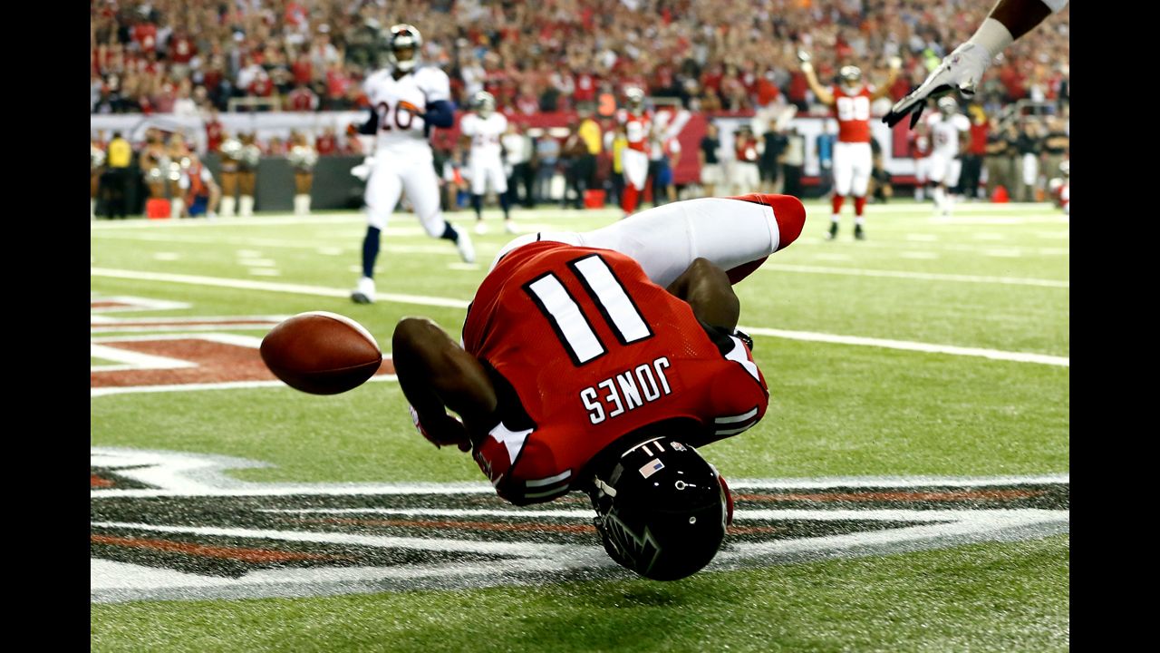 Atlanta Falcons wide receiver Julio Jones drops a pass in the end zone on Monday against the Denver Broncos.