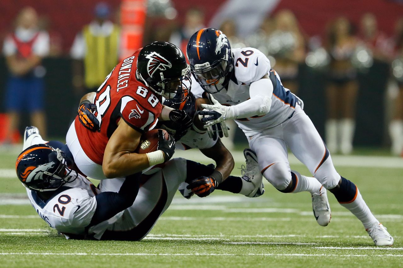 Tony Gonzalez of the Atlanta Falcons catches the ball during Monday night's game against the Denver Broncos.