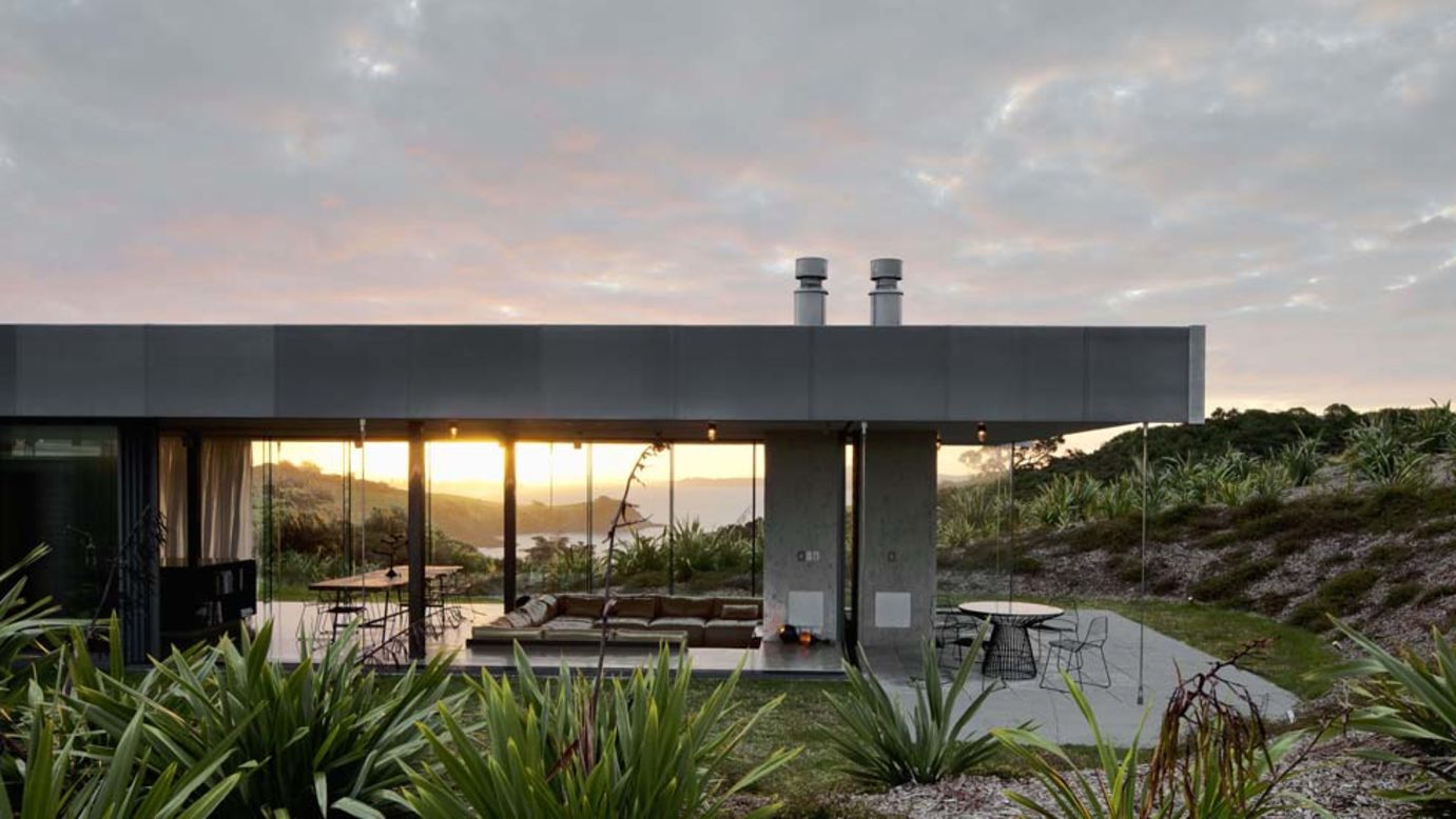 Perched on a hilltop facing New Zealand's Hauraki bay, the aptly named "Island Retreat" capitalizes on the area's extreme weather conditions, with extensive solar generation and a rainwater harvesting system.<br /><em>Designed by: Fearon Hay Architects, New Zealand</em>