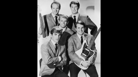 From left to right: Dennis Wilson (1944 -1983), Al Jardine, Mike Love, Brian Wilson and Carl Wilson (1946 -1998) in a studio portrait circa 1962.