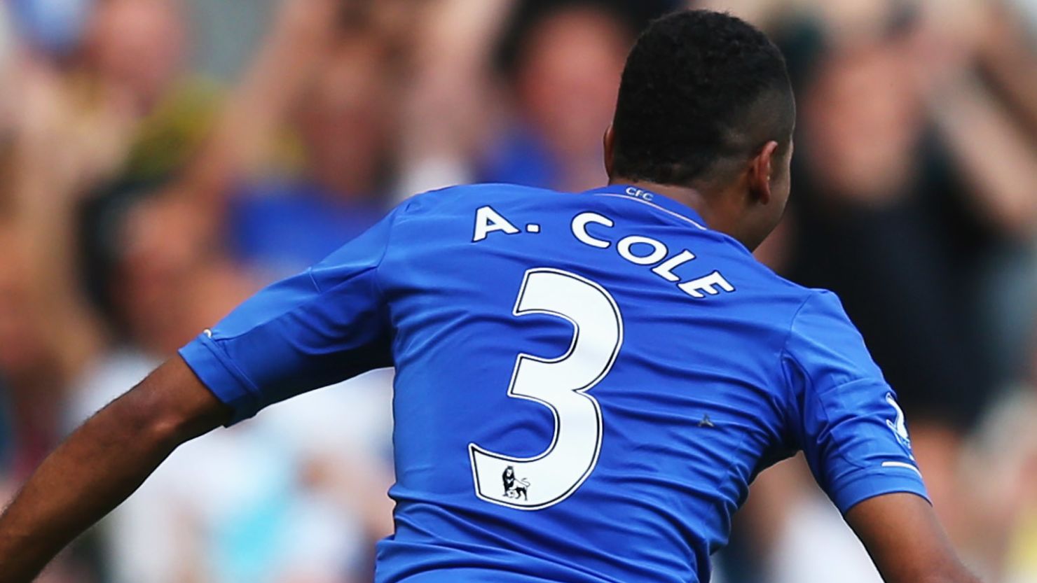 Ashley Cole celebrates a rare goal as Chelsea beat Stoke 1-0 to go three points clear of the EPL. 