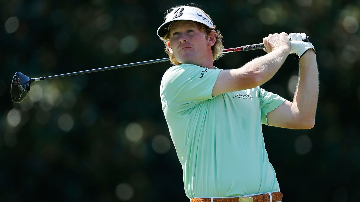 Brandt Snedeker tees off on his way to his six-under 64 at East Lakes in the Tour Championship.