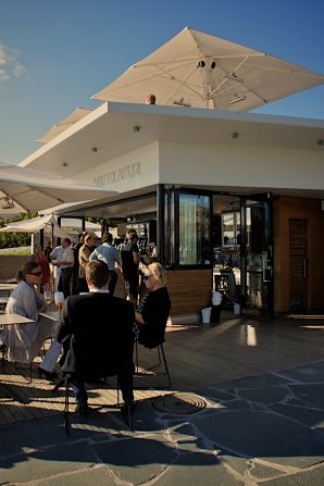 This <a href="index.php?page=&url=http%3A%2F%2Fwww.mattolaituri.com%2F" target="_blank" target="_blank">cafe</a> has become one of the most popular spots along the seafront for a coffee break and for drinks on warm summer evenings. It opened last year and embodies the innovative attitude of the new city planning department.
