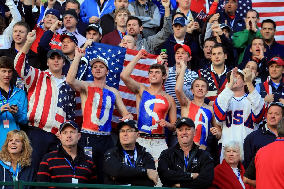 USA fans cheer on the first tee on Saturday.