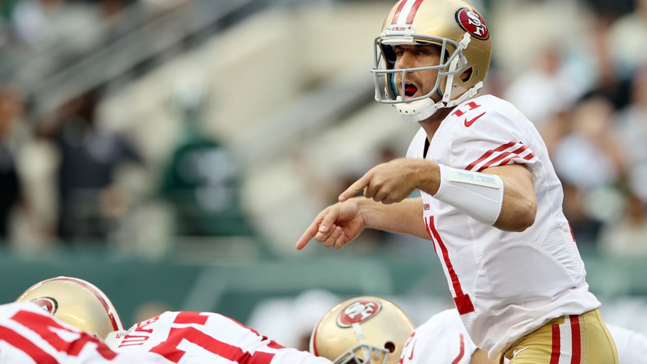 Alex Smith of the San Francisco 49ers calls out the play in the first quarter Sunday against the New York Jets.