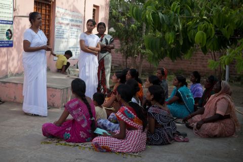 Sister Shaikh gives advice to pregnant women on nutrition in India's western state of Maharashtra -- a region where many children suffer from malnutrition.