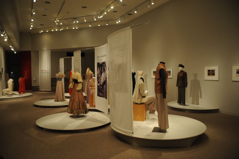 In celebration of the museum's 25th anniversary year, it presented "Katharine Hepburn: Dressed for Stage and Screen," after receiving the acclaimed actress' personal collection of film, stage and TV costumes, as well as those she wore for publicity purposes. 