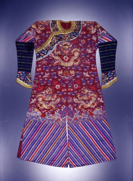 This Manchu Man's semi-formal summer court dress (Chi-fu) and Dragon robe (Lung p'ao) from the end of the Ch'ing Dynasty in China is on display here.