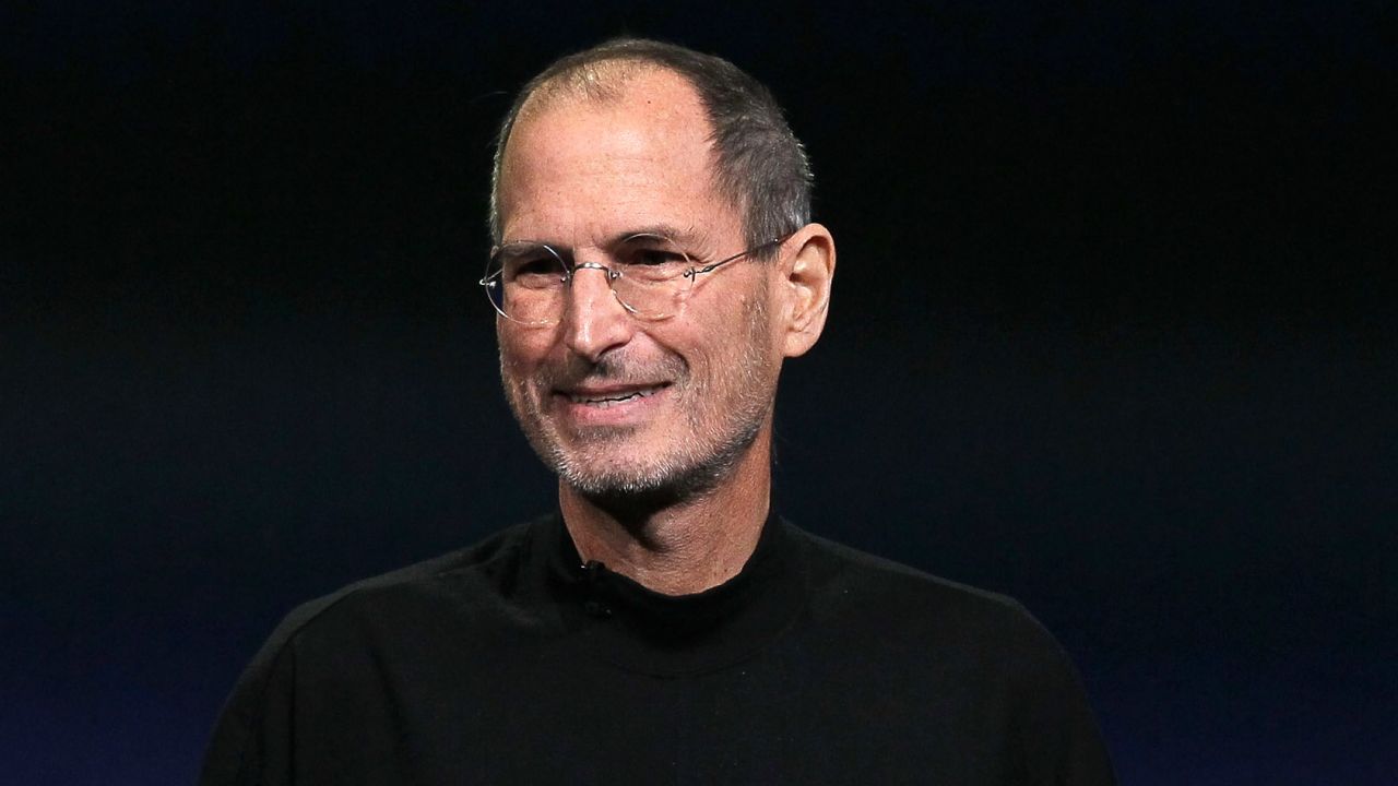 Former Apple CEO Steve Jobs proposed deal with Palm to quit hiring each other's employees and threatened to sue otherwise.