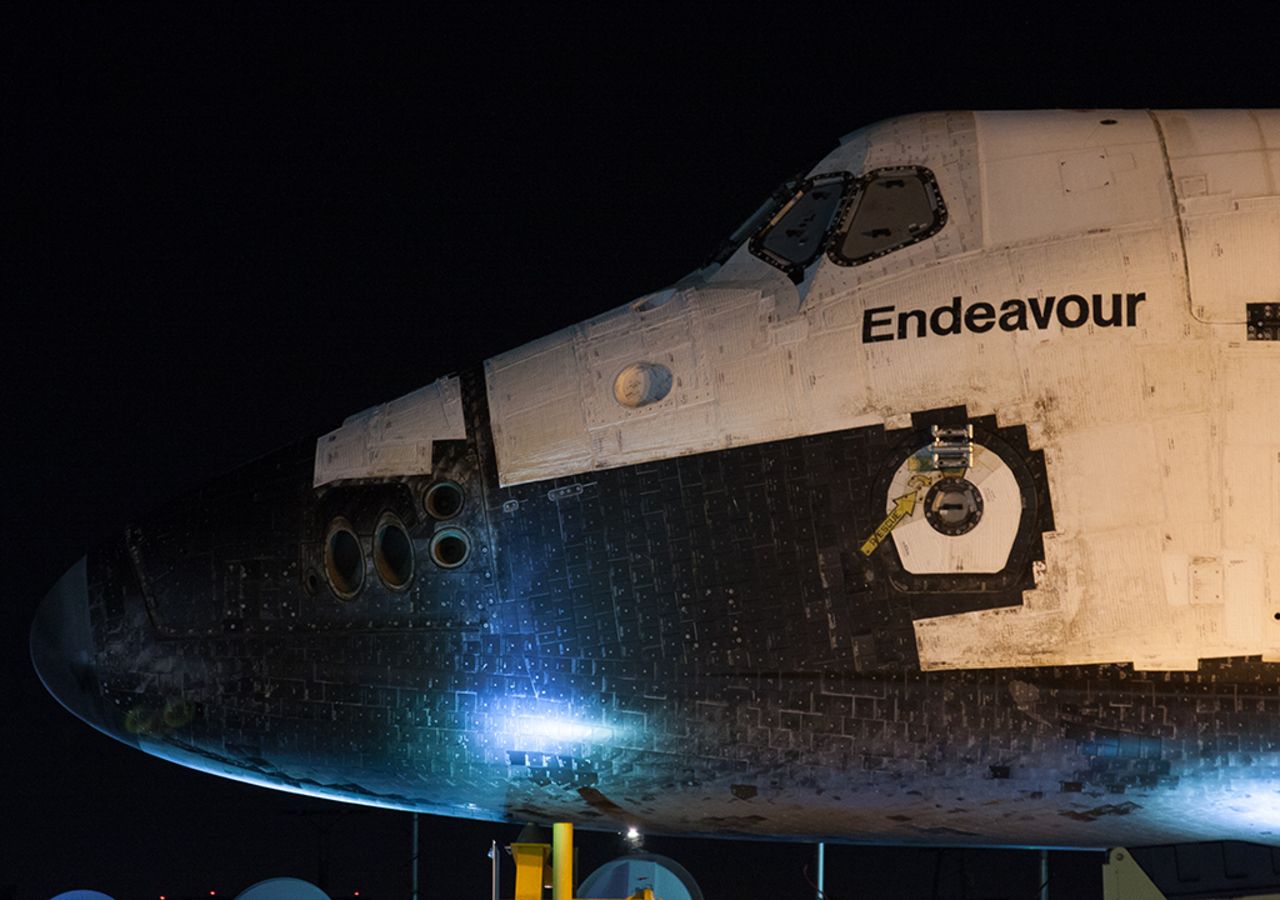 CNN iReporter Wes Smith and other space enthusiasts got a close-up view of the space shuttle Endeavour early Friday as it makes its final journey from Los Angeles International Airport to the <a href="http://www.californiasciencecenter.org/" target="_blank" target="_blank">California Science Center</a>. Smith says he saw the shuttle about 5 a.m. after waiting in a Los Angeles parking lot across from Endeavour's overnight holding area. 