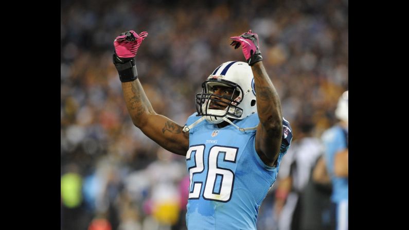 Tennessee Titans safety Jordan Babineaux celebrates a 26-23 victory against the Pittsburgh Steelers on Thursday, October 11, in Nashville.