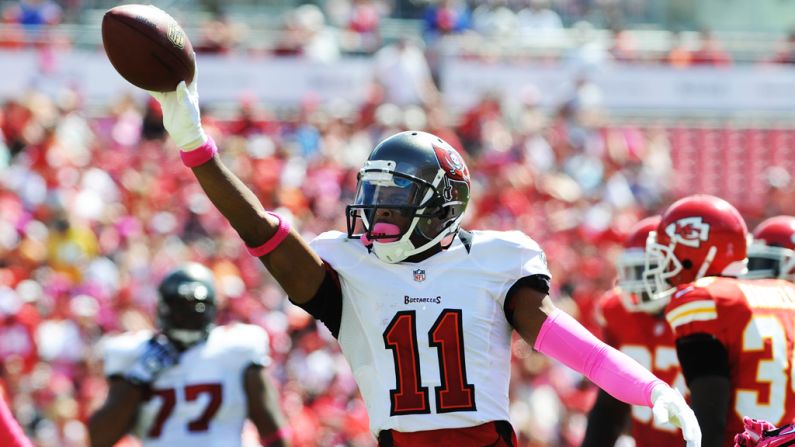 Tiquan Underwood of the Buccaneers celebrates a pass reception.
