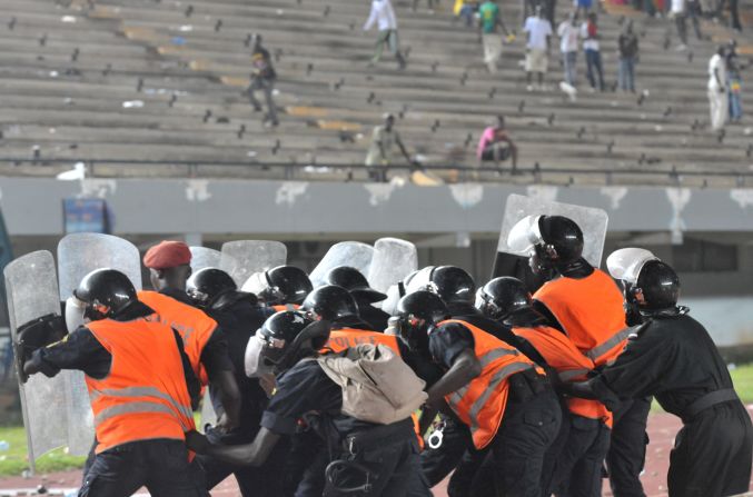 Ivory Coast were 2-0 up and 6-2 ahead on aggregate when the match was stopped. The Confederation of African football are yet to announce whether Senegal will be sanctioned for the disruption.