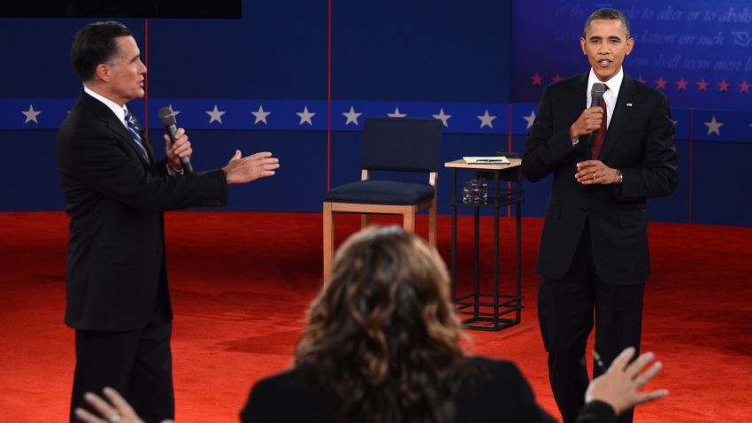 CNN's Candy Crowley conducts the second presidential debate between President Obama  and Republican presidential candidate Mitt Romney.