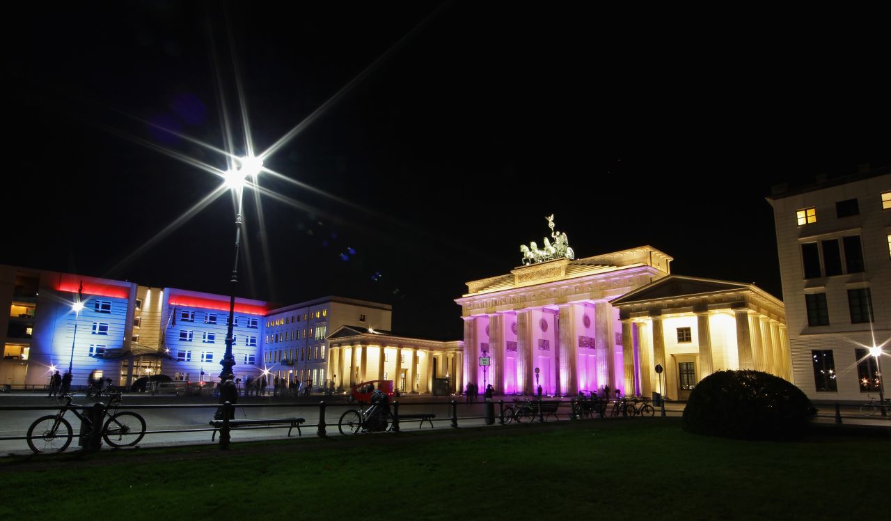 The new U.S. Embassy (L), completed in 2006, sits next to the Brandenburg Gate (R), Berlin's most famous landmark, in a reminder of Germany's special relationship with America.
