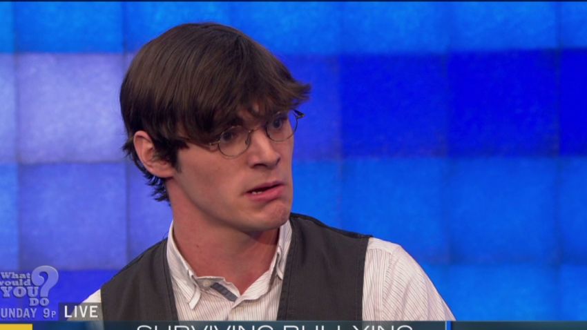 drew rj mitte talks about being bullied and his disability_00011922