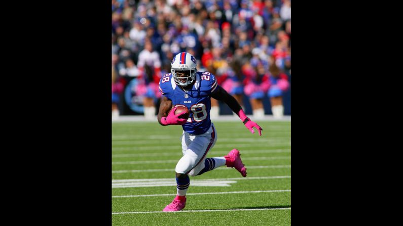 C.J. Spiller of the Buffalo Bills runs the ball Sunday.