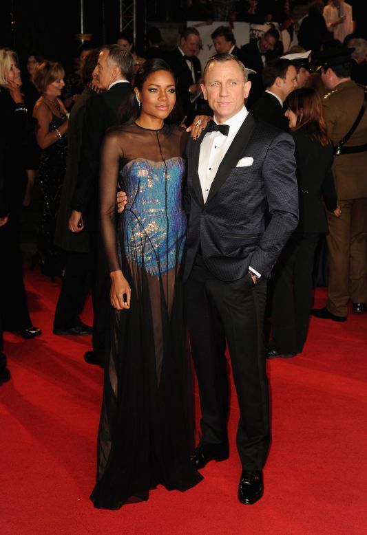 Naomie Harris and Daniel Craig attend the "Skyfall" premiere in London.