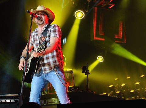 It hasn't taken long for Jason Aldean to croon his way into country's top earners. Last year, he made $37 million, according to Forbes.